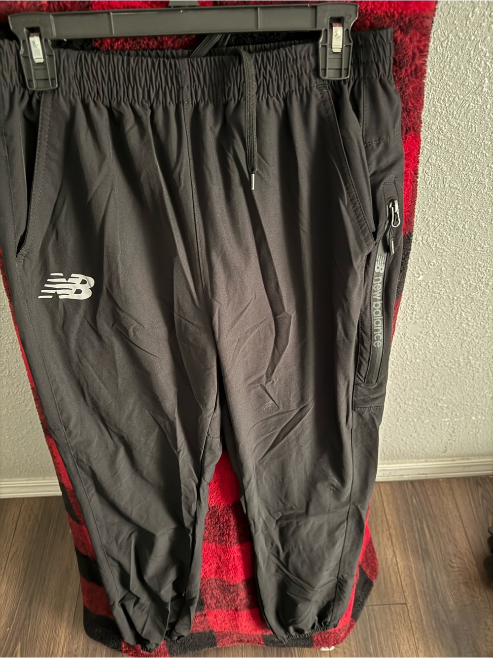New Balance Men’s Black Athletic Jogger Pants